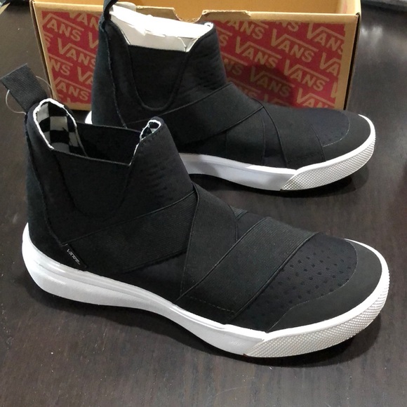 vans ultrarange gore black